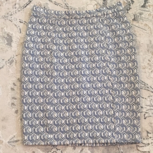 Maeve by Anthropologie Midi Skirt Size LP - Picture 2 of 7